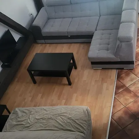 777 2 Apartment