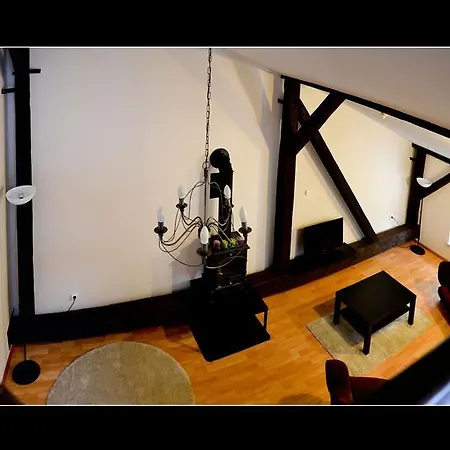 777 2 Apartment *